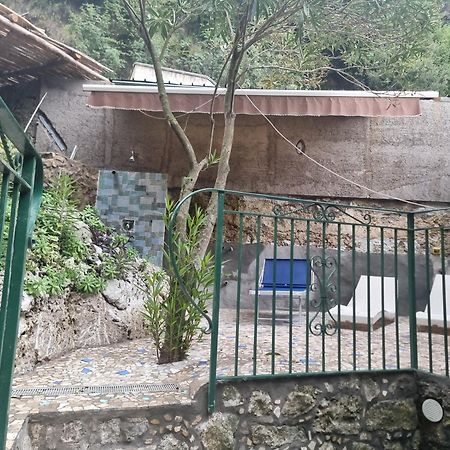 Casa Vacanze O'Mulin Ravello Via Fiume 2 Incrocio Pontone Bagian luar foto