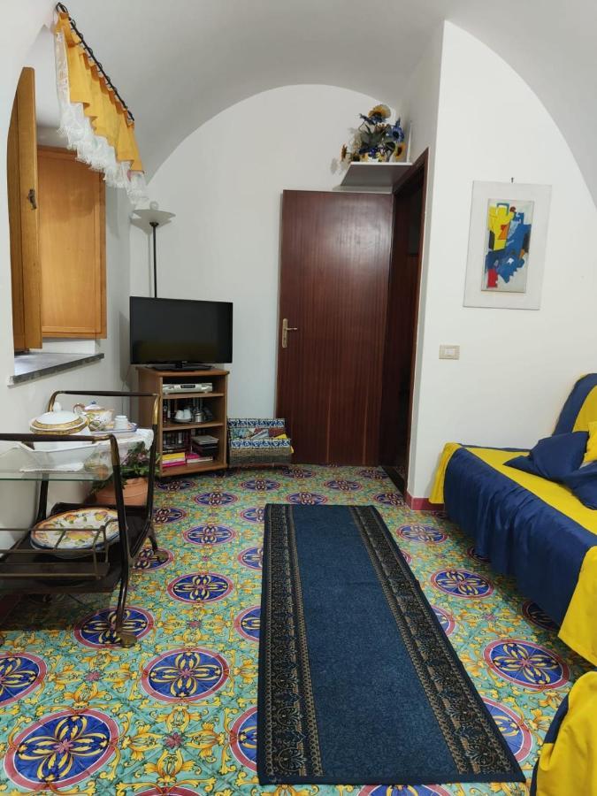 Casa Vacanze O'Mulin Ravello Via Fiume 2 Incrocio Pontone Bagian luar foto